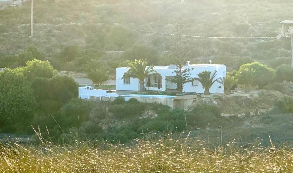 Los Palmitos Agua Amarga  Exteriör bild